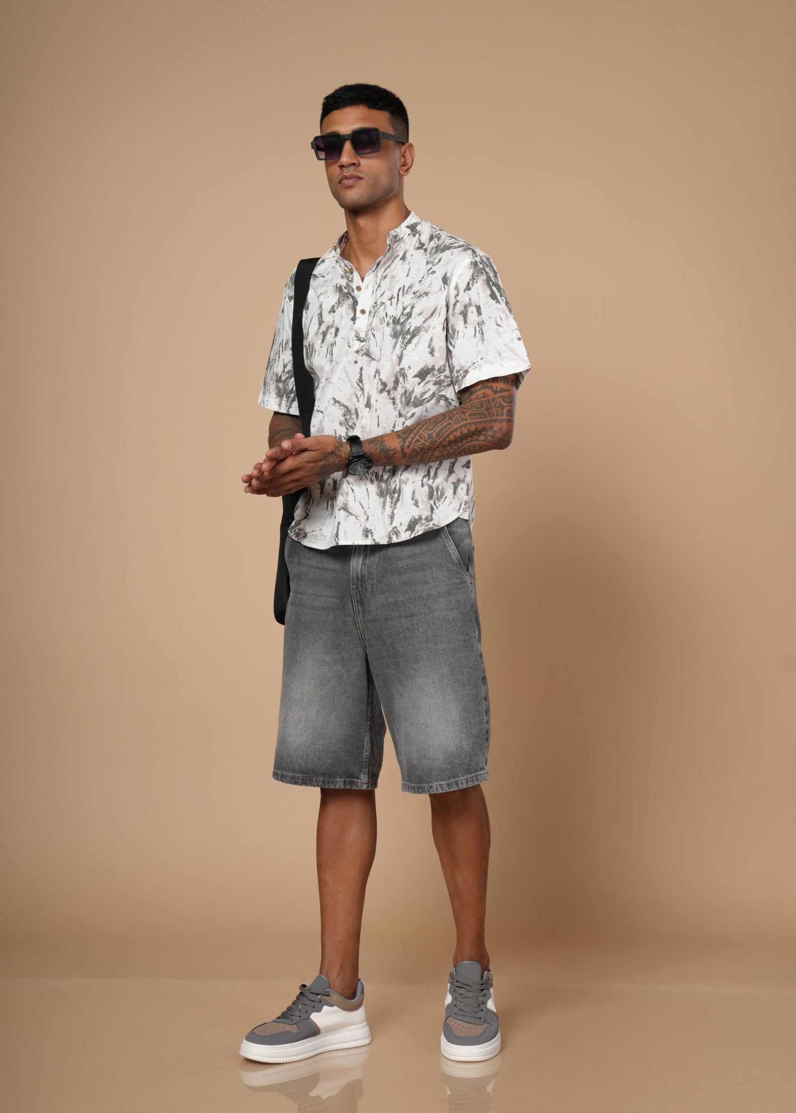 White & Grey Resort Shirt - Image 3